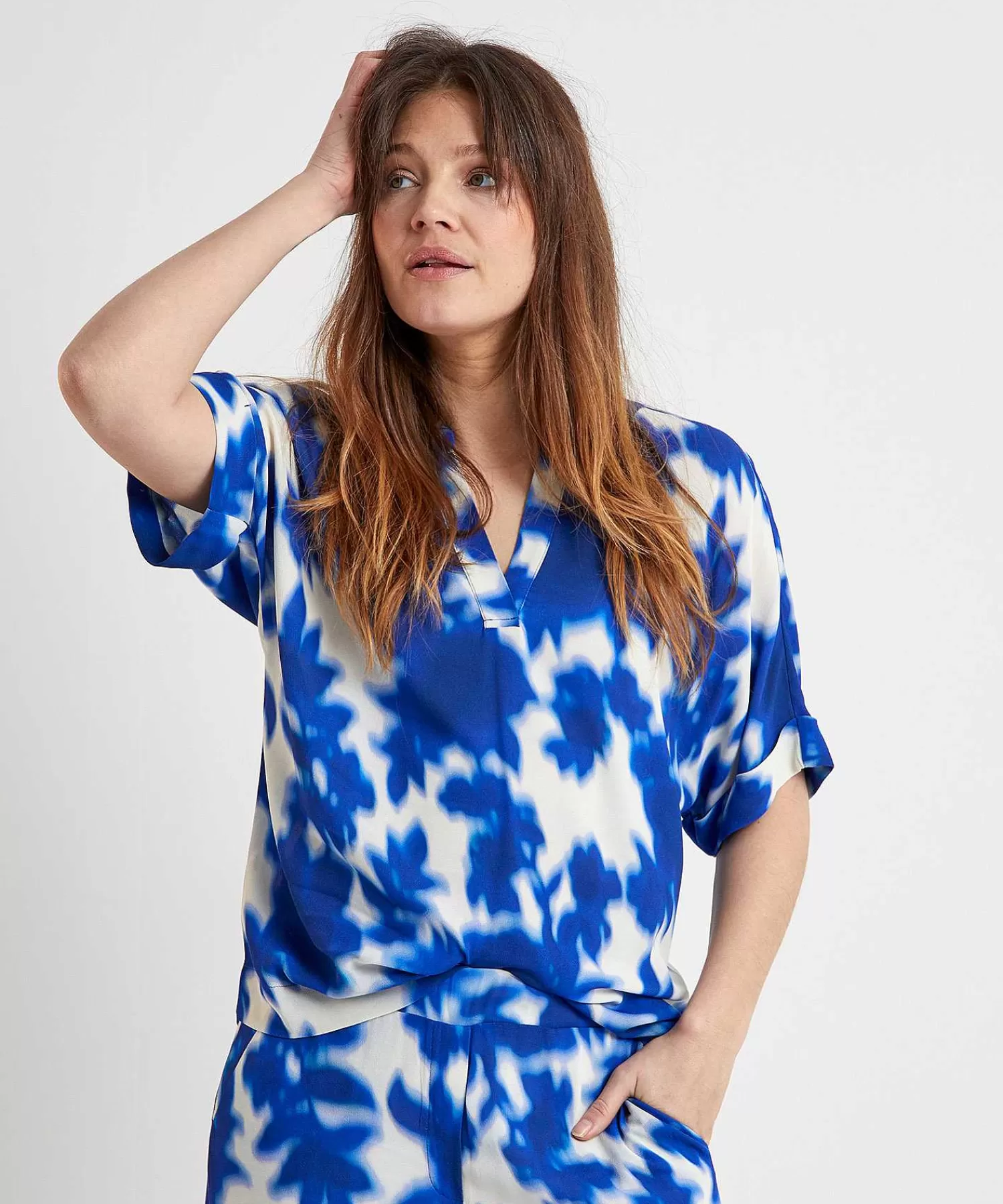 KYRA Blusa Estampado Floral Karen Hot