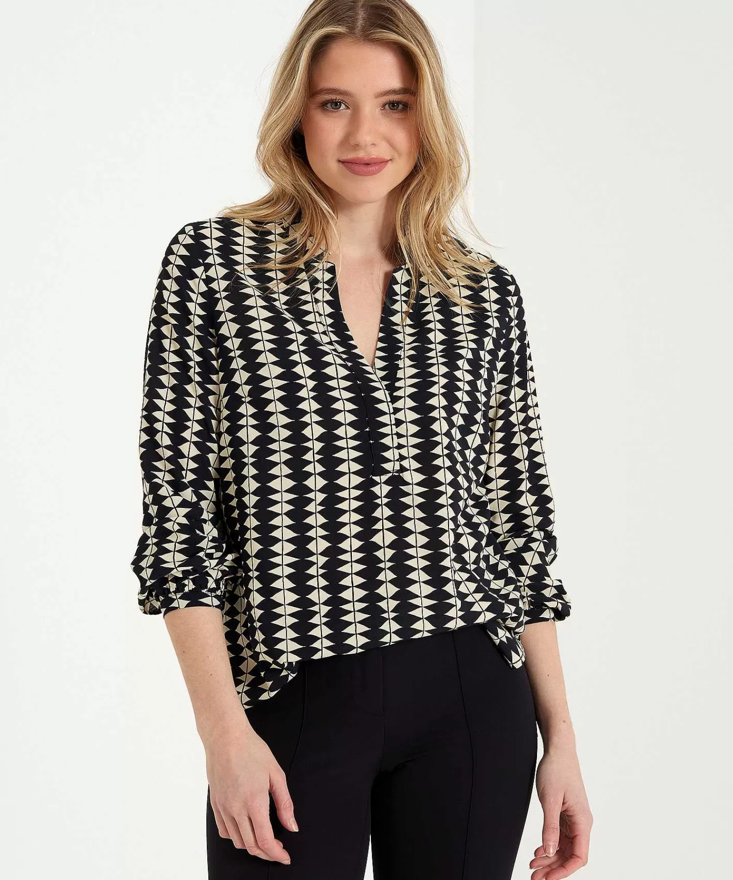 KYRA Blusa Estampado Grafico Pam Flash Sale