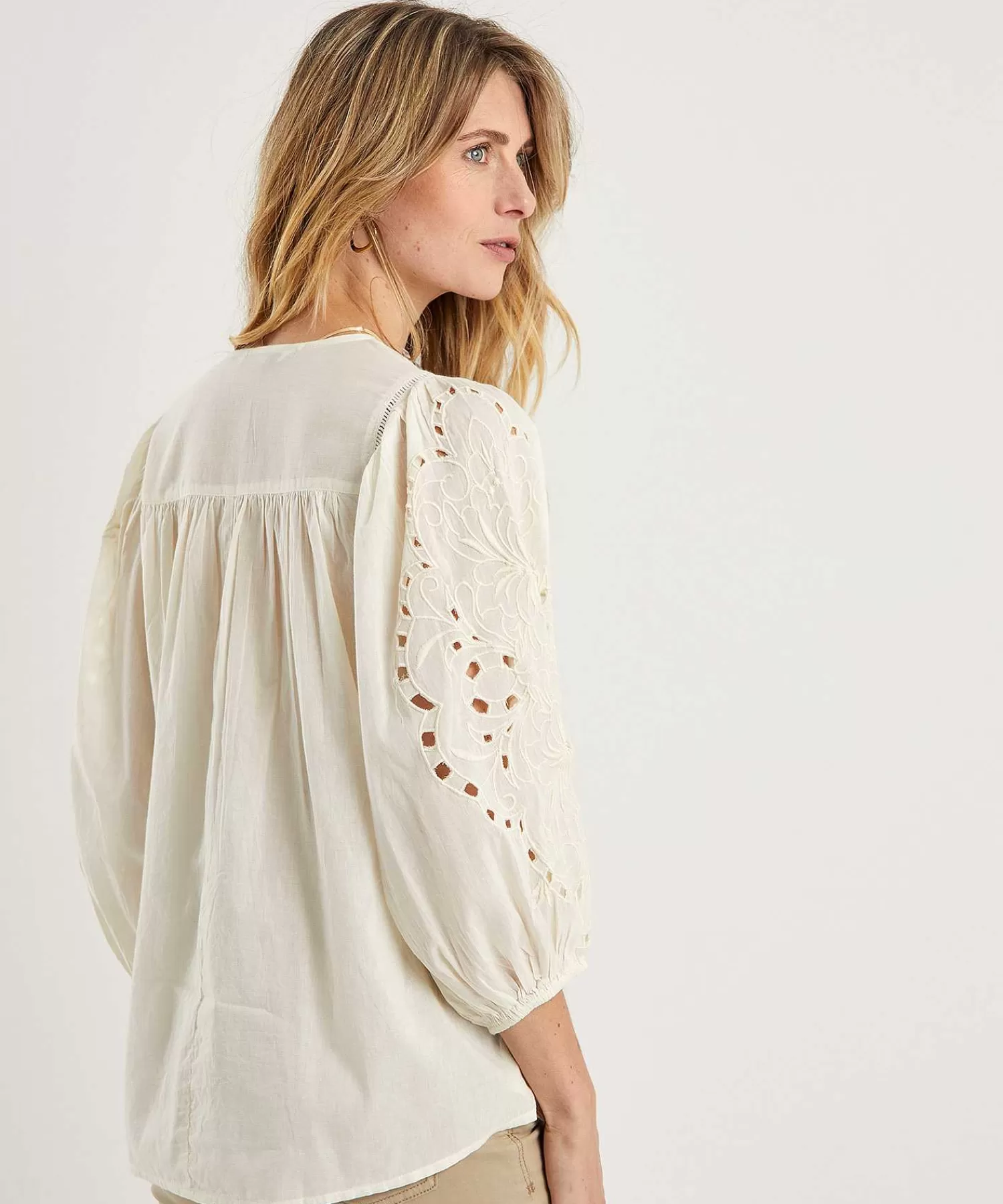 Summum Blusa Bordada Hot