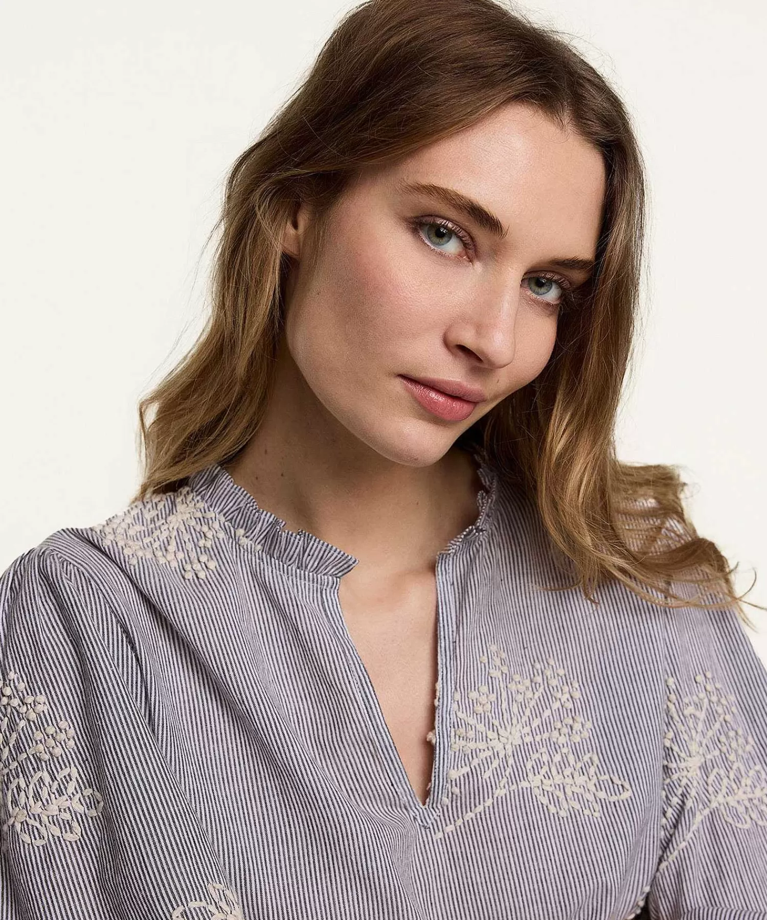 Summum Blusa Bordado Flores Store