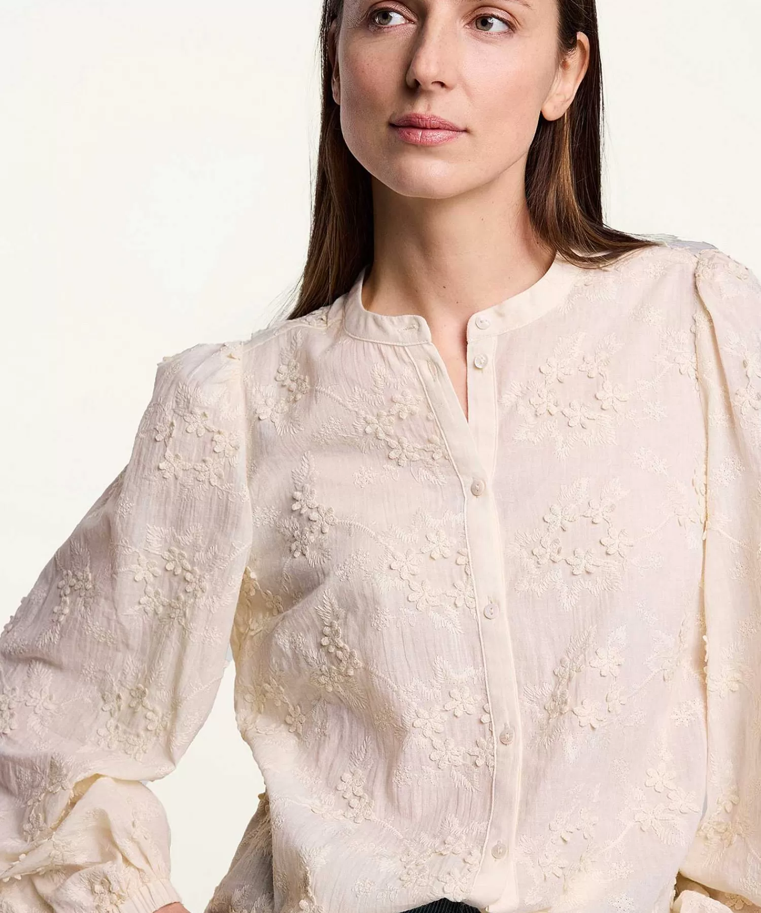 Summum Blusa Flores 3D Outlet