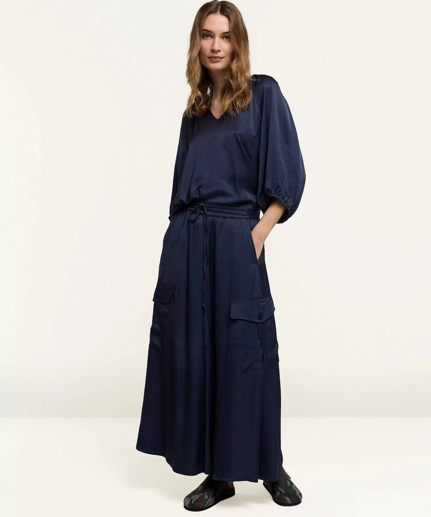 Summum Blusa Sedosa Cuello Pico Best Sale