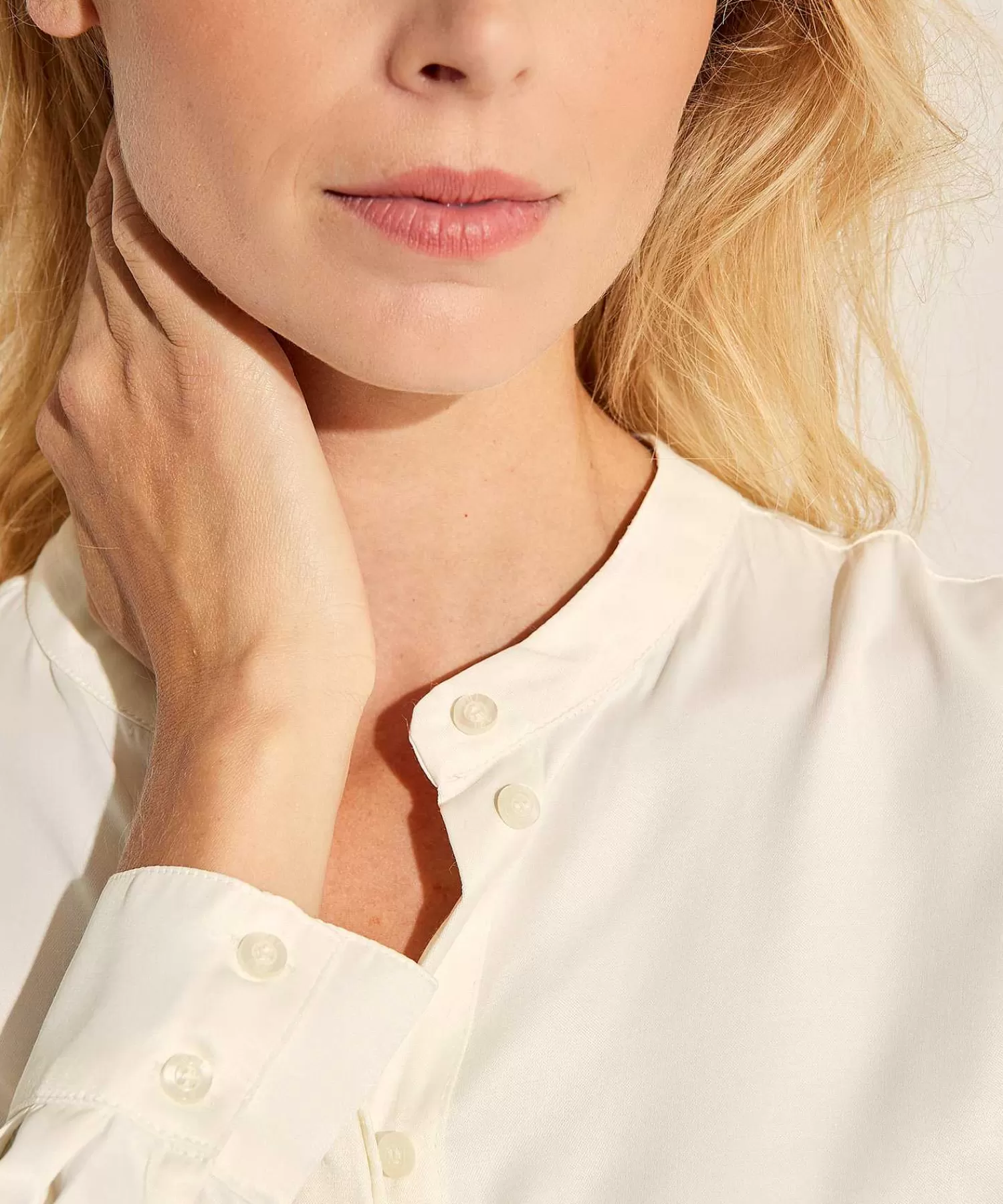 OUI Blusa Tipo Tunica Sedosa Clearance