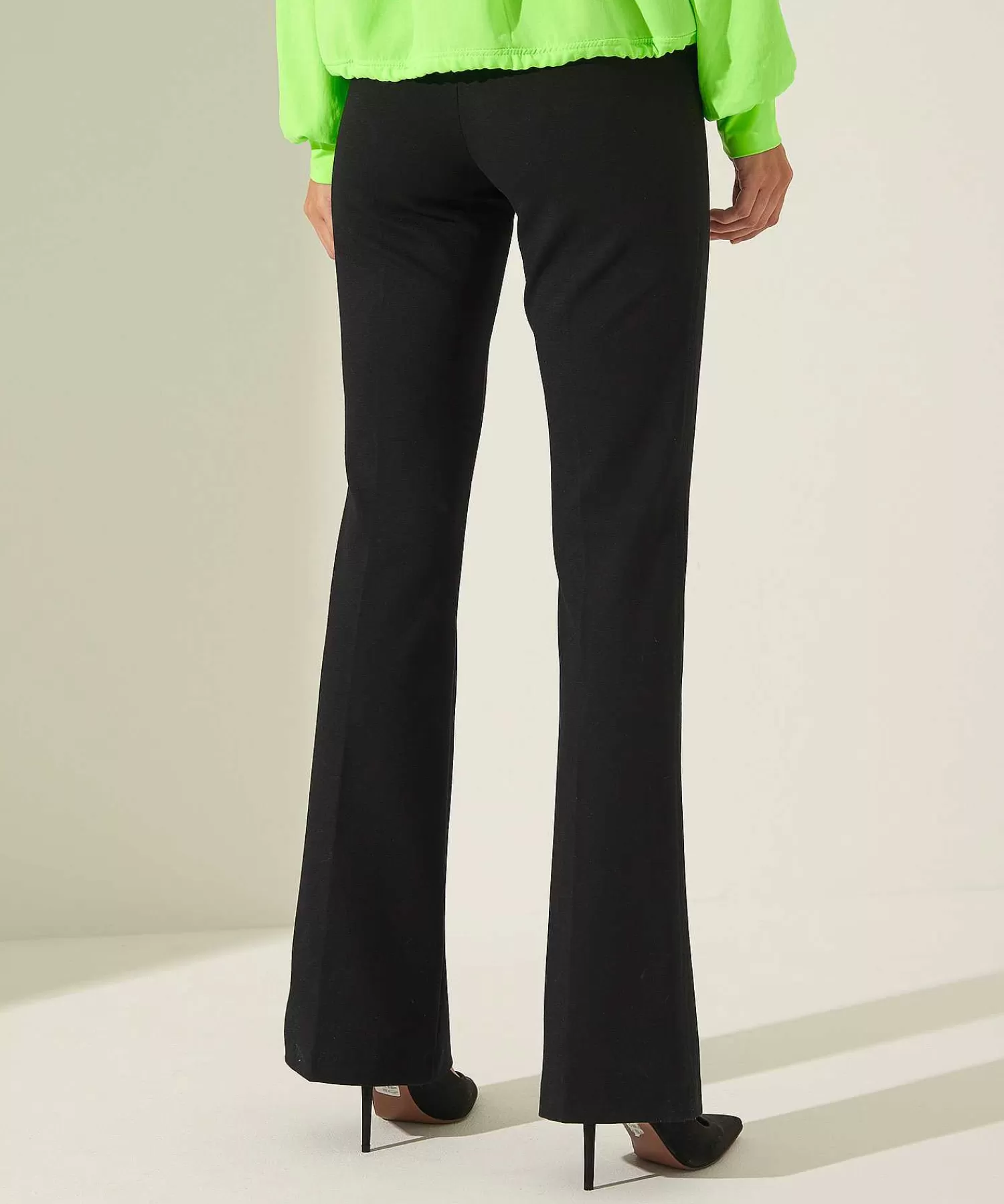 Cambio Pantalon Flare Pintucks Ros Hot