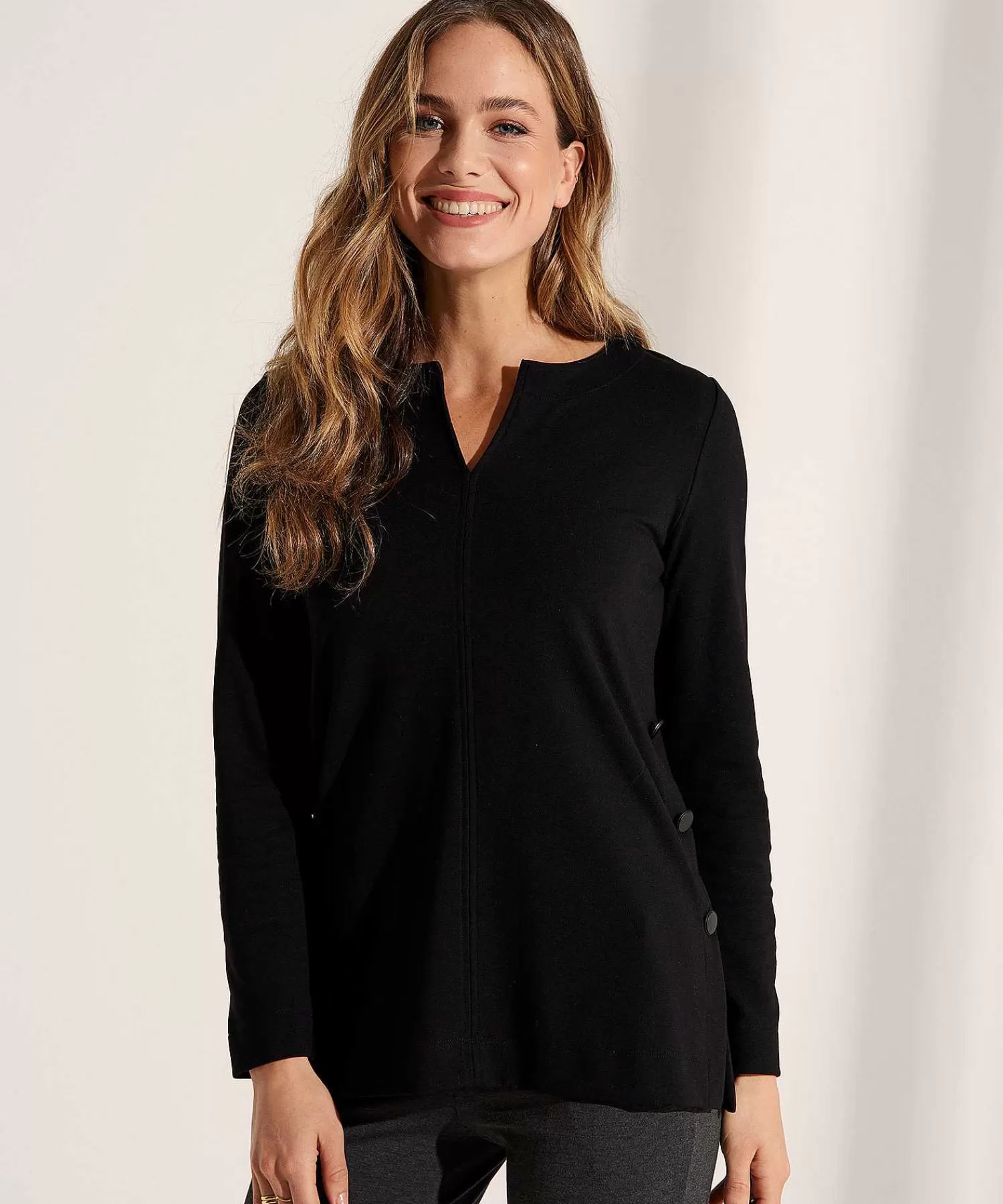 KYRA Camisa Botones Decorativos Claude Fashion