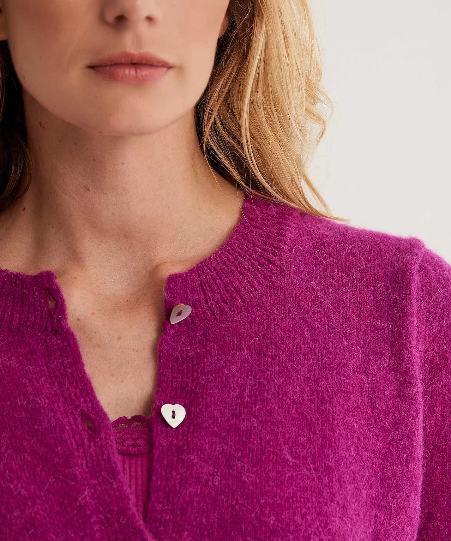 Giulia e Tu Cardigan Con Botones De Corazon Y Mangas Abullonadas Hot