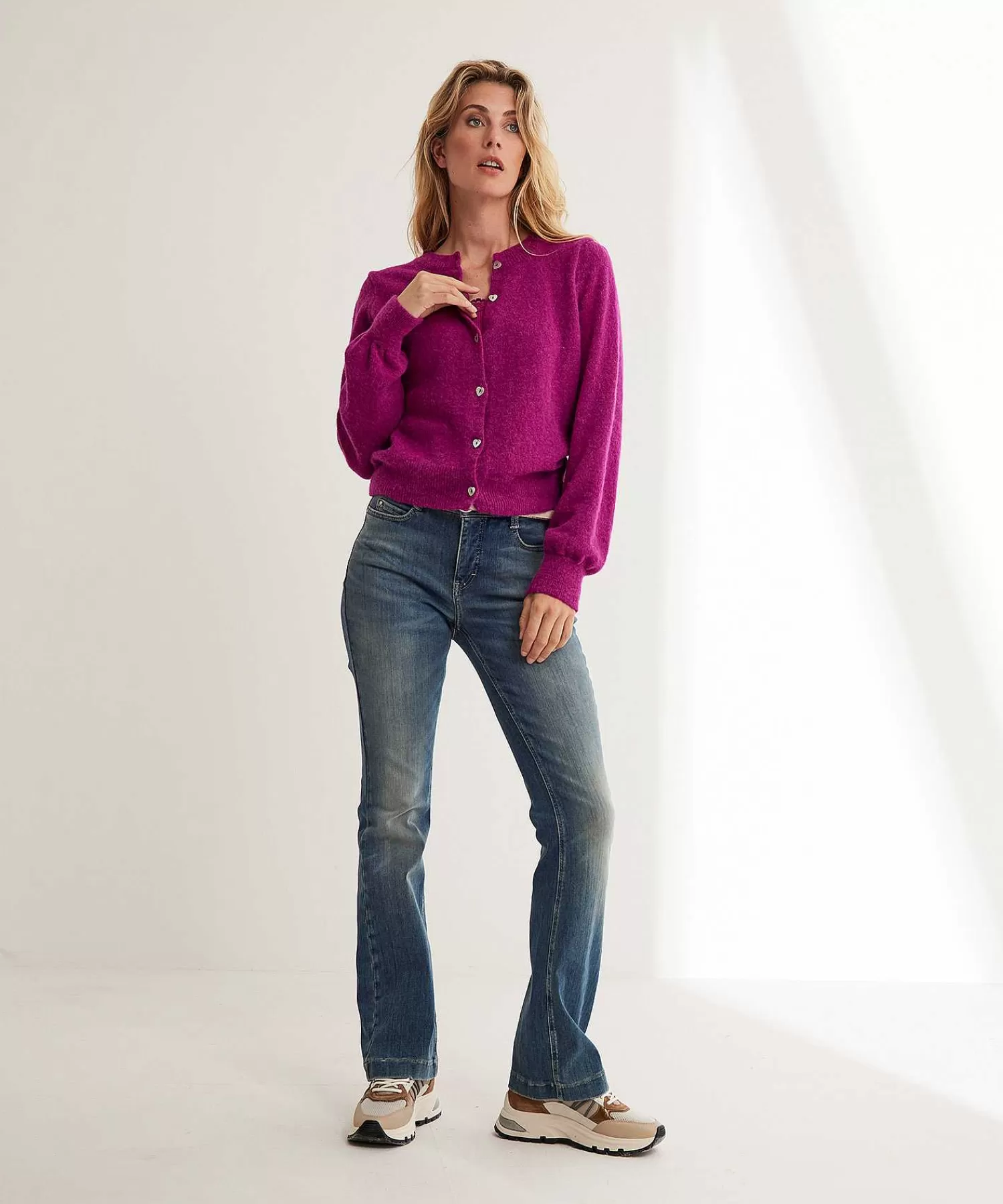Giulia e Tu Cardigan Con Botones De Corazon Y Mangas Abullonadas Hot