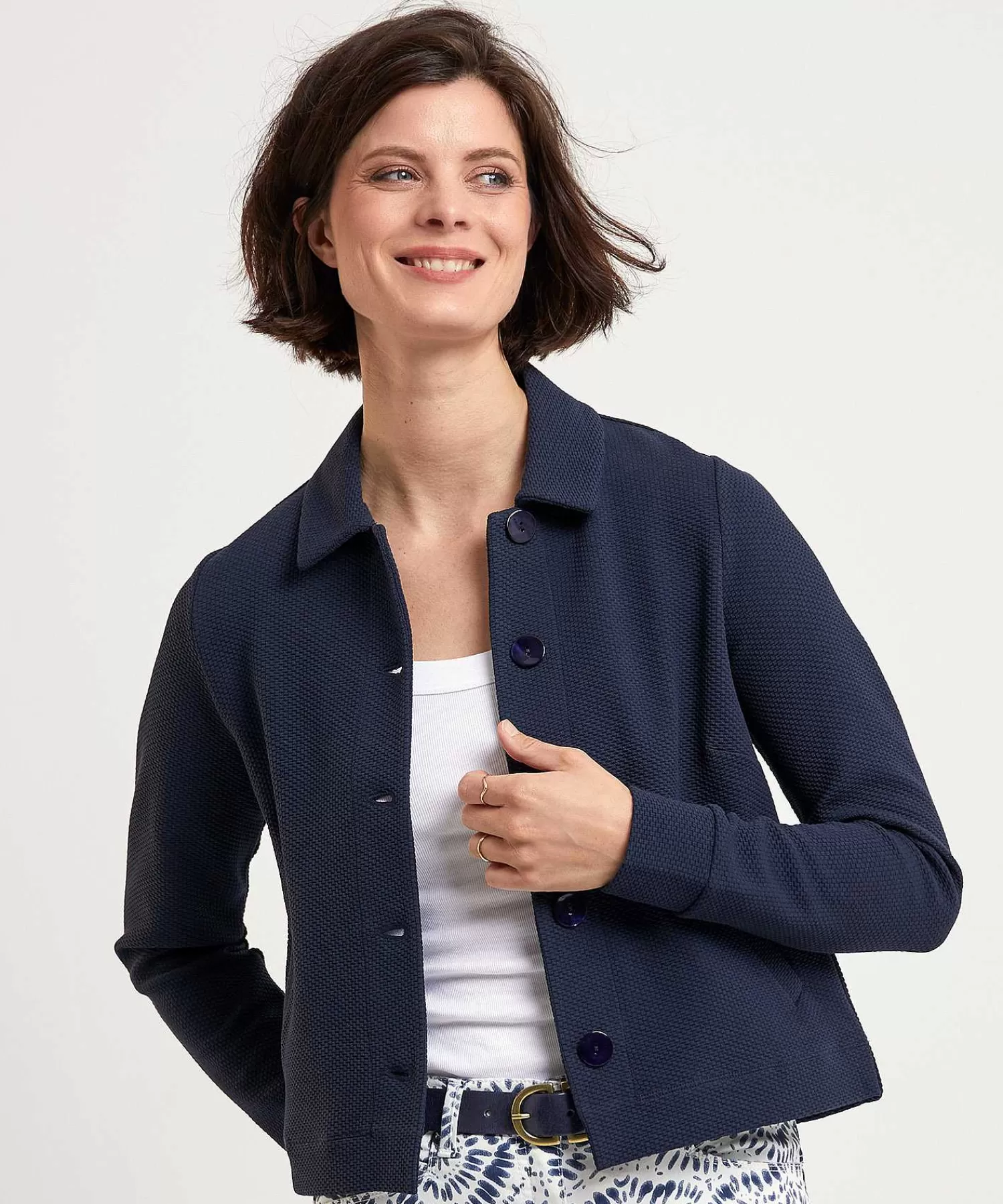 KYRA Chaqueta Corta Con Estructura Joyce Online
