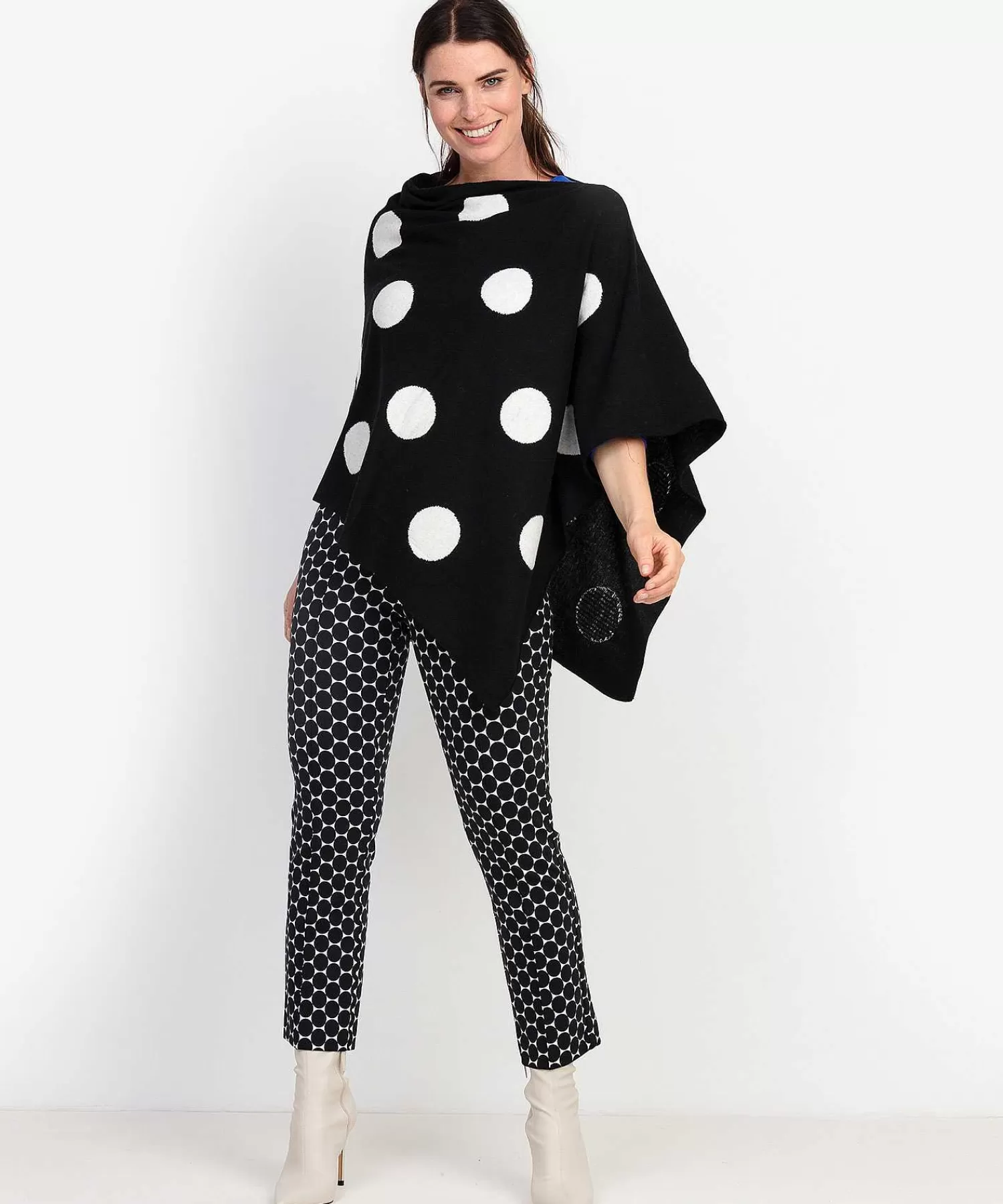 GIULIA E TU Cape Dot Discount