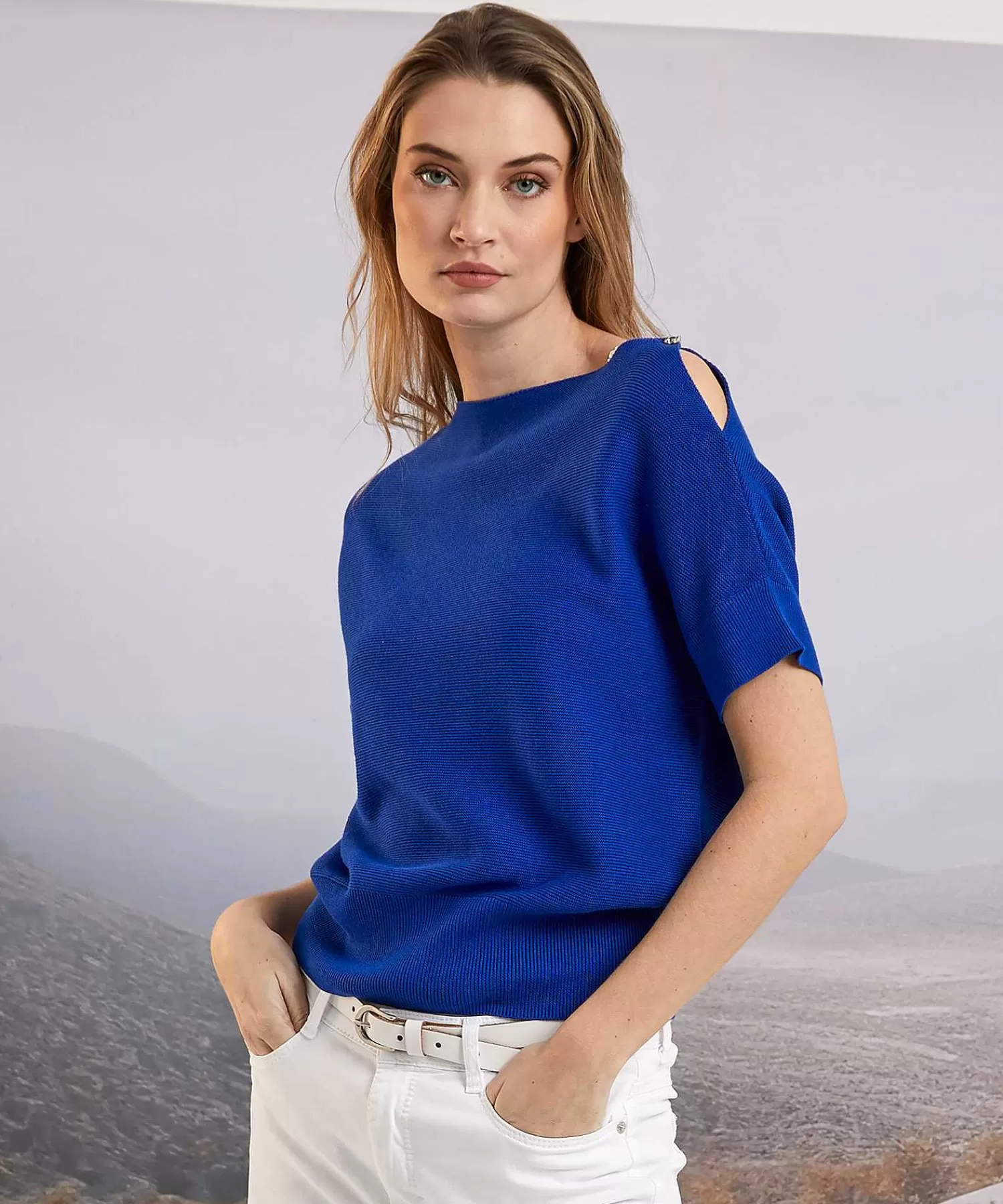 Caroline Biss Jersey Con Hombros Descubiertos De Sale