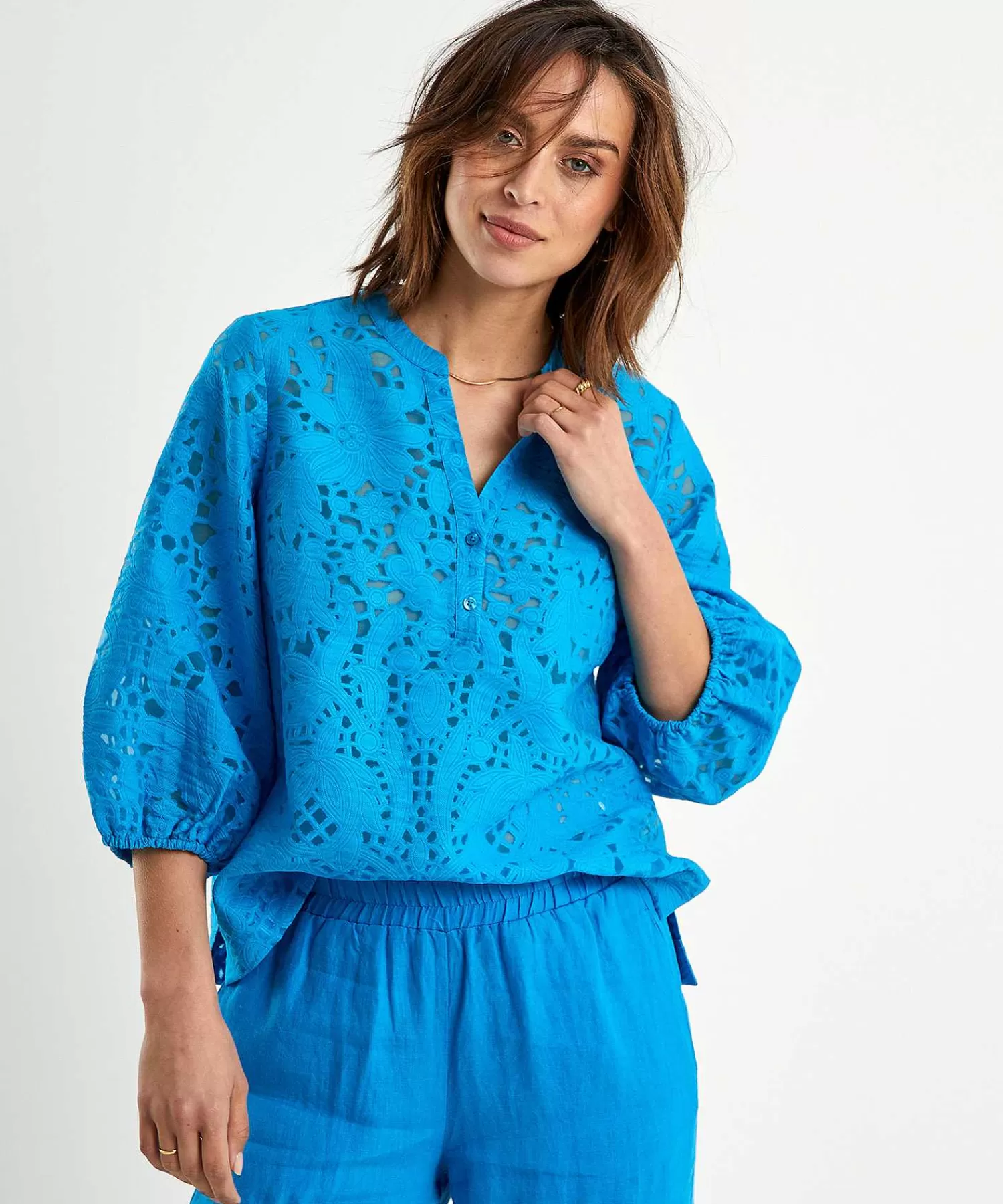 KYRA Ausbrenner Blusa Flores Tamara Flash Sale