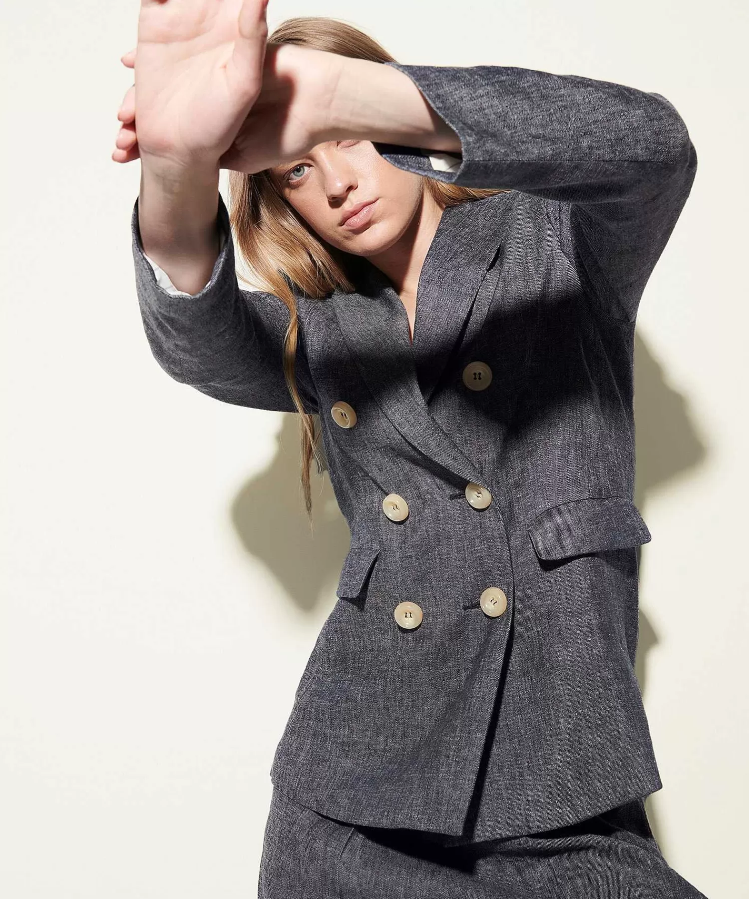 Luisa Cerano Blazer De Mezcla De Lino De Aspecto Denim Clearance