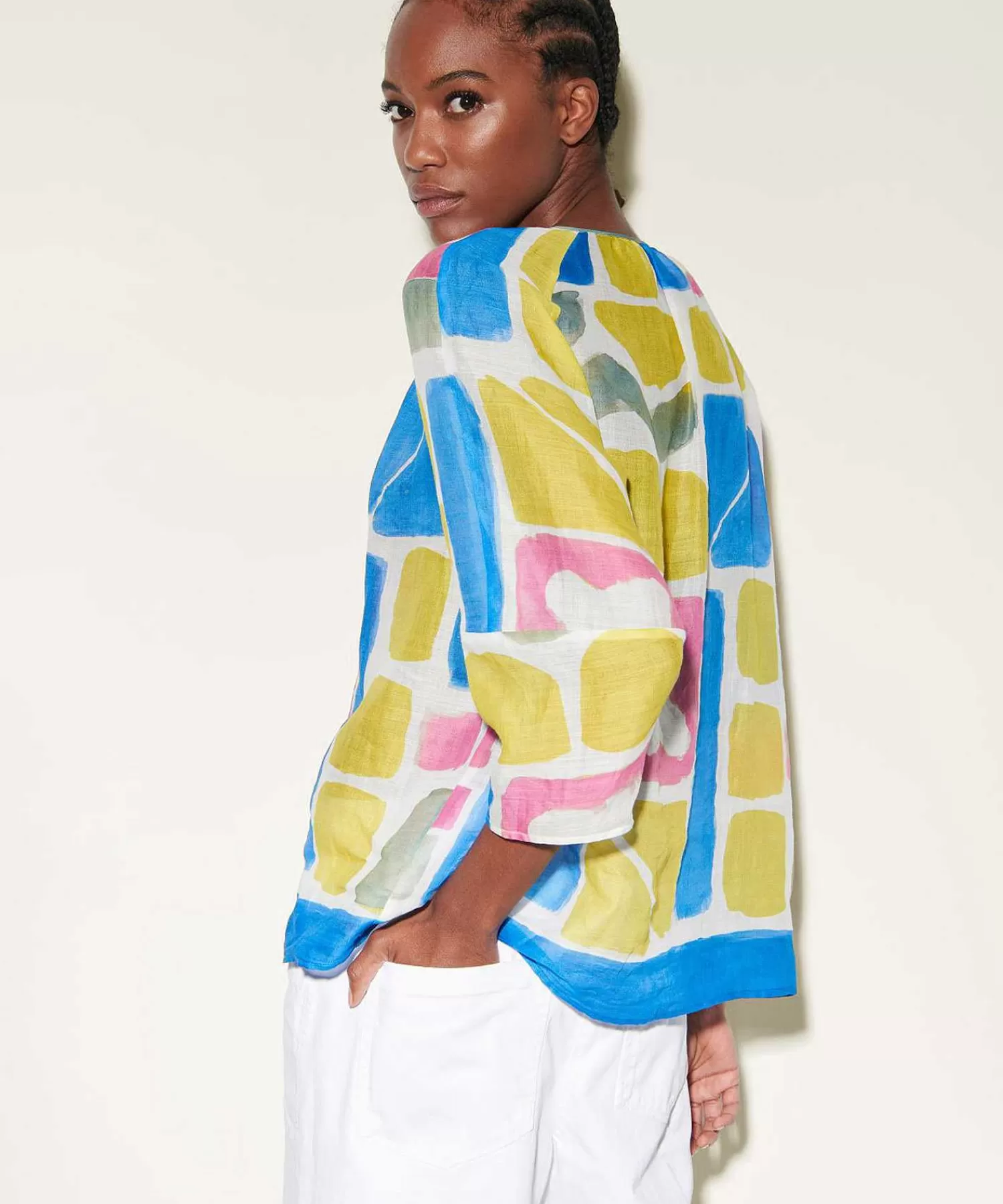 Luisa Cerano Blusa Ramio Estampado Grafico Fashion