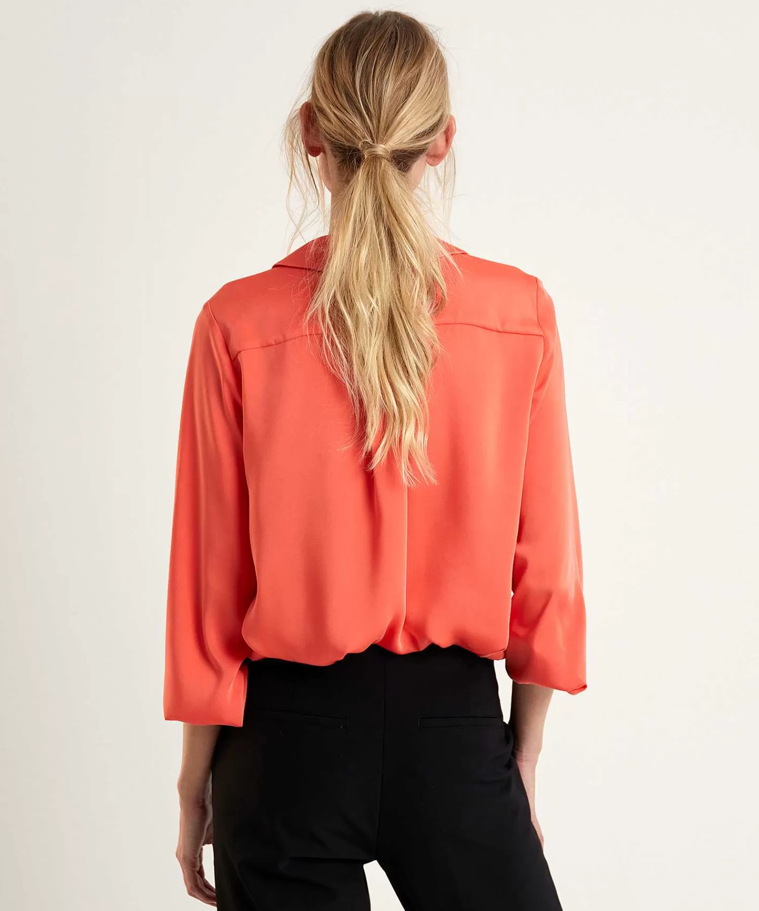 Marc Cain Collections Marc Cain Blusa Sedosa Cuello Polo Shop