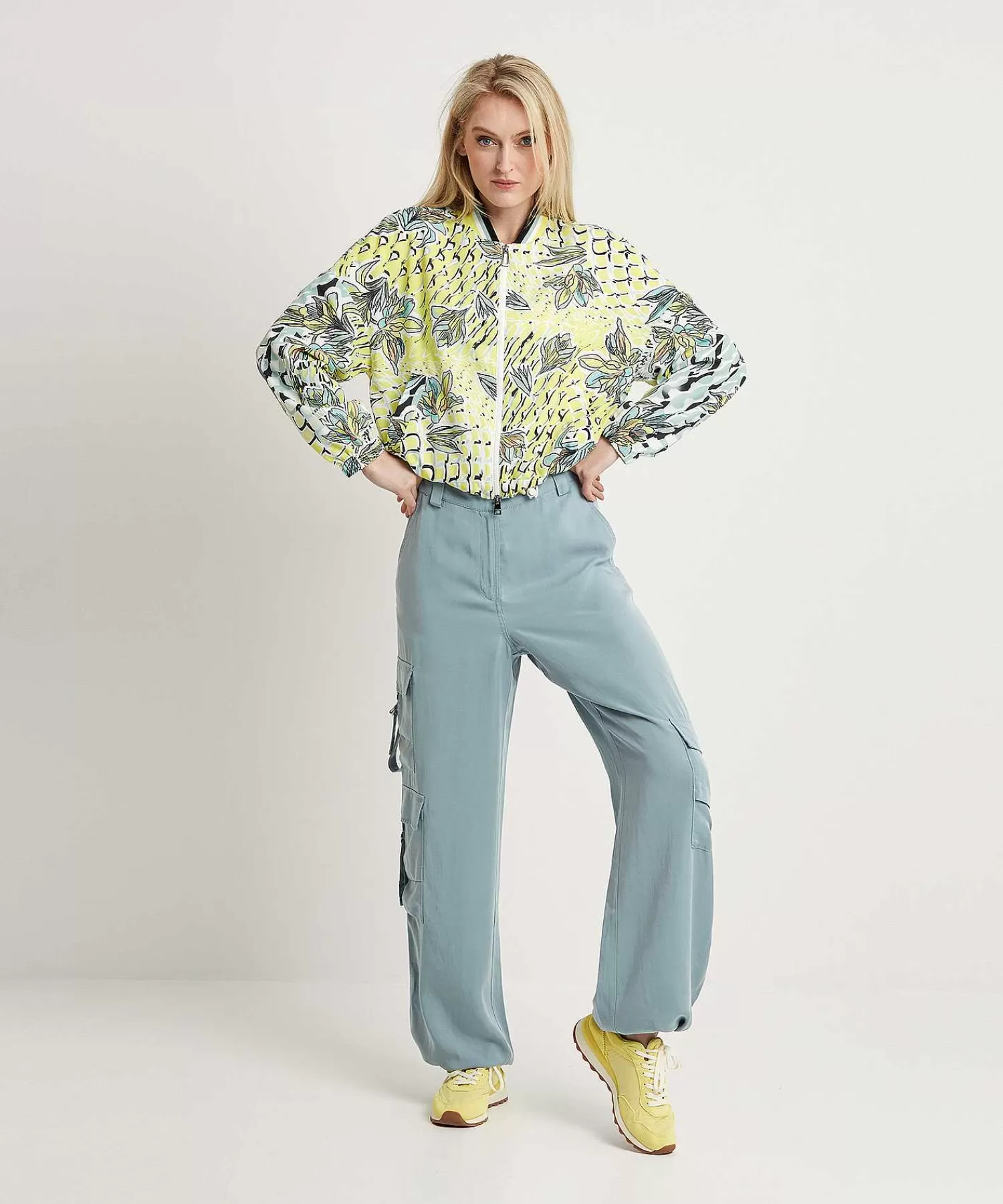 Marc Cain Sports Marc Cain Chaqueta Bomber Deportiva Con Estampado Floral New