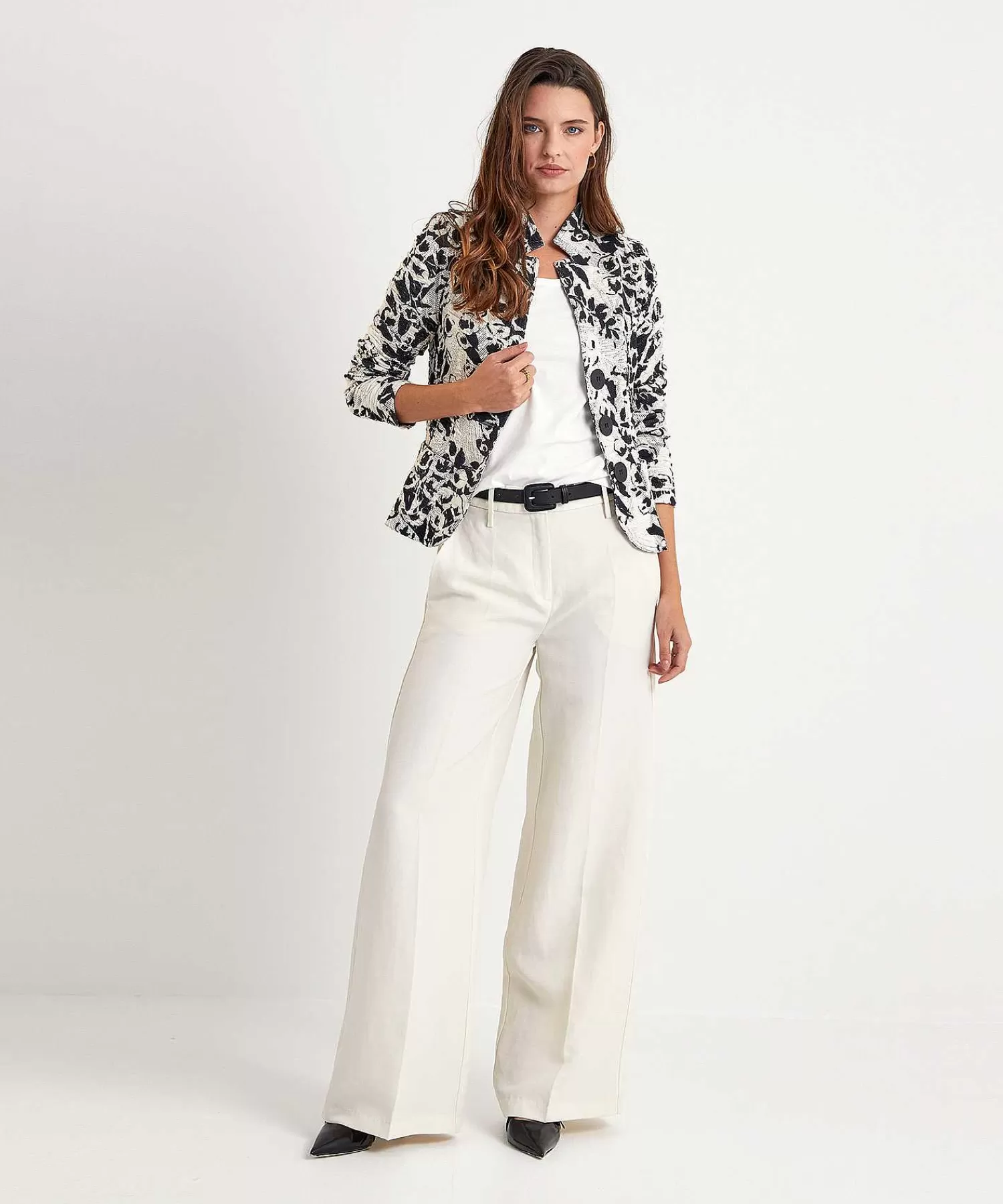 ML Collections Ml Colecciones Estructura Blazer Flores Negro Blanco Fashion
