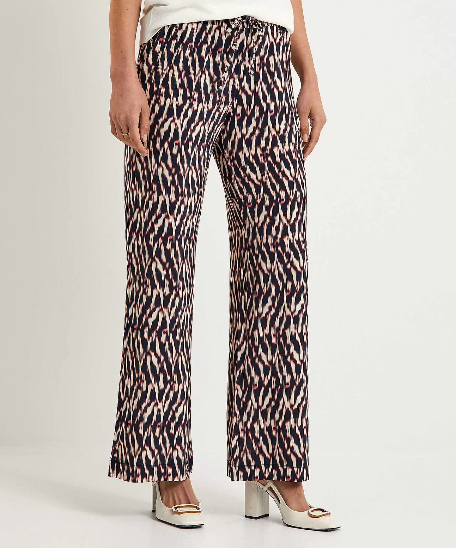 No Man's Land Pantalones Palazzo Cenidos Con Estampado Borroso Shop