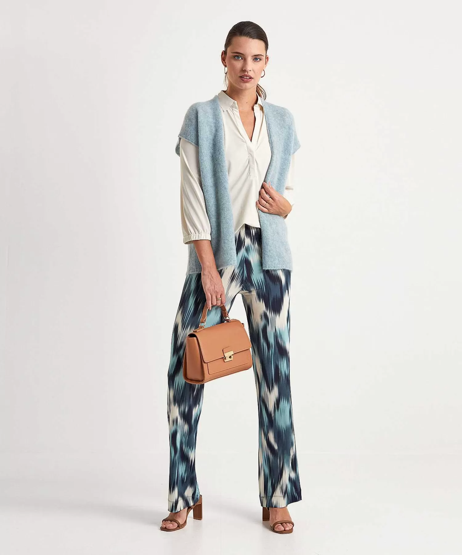 No Man's Land Slinky Palazzo Pantalones Tie-Dye Store