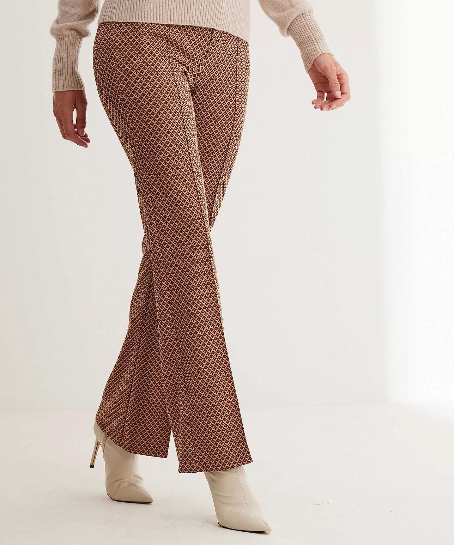 Rosner Pantalon Jacquard Acampanado Alisa Shop