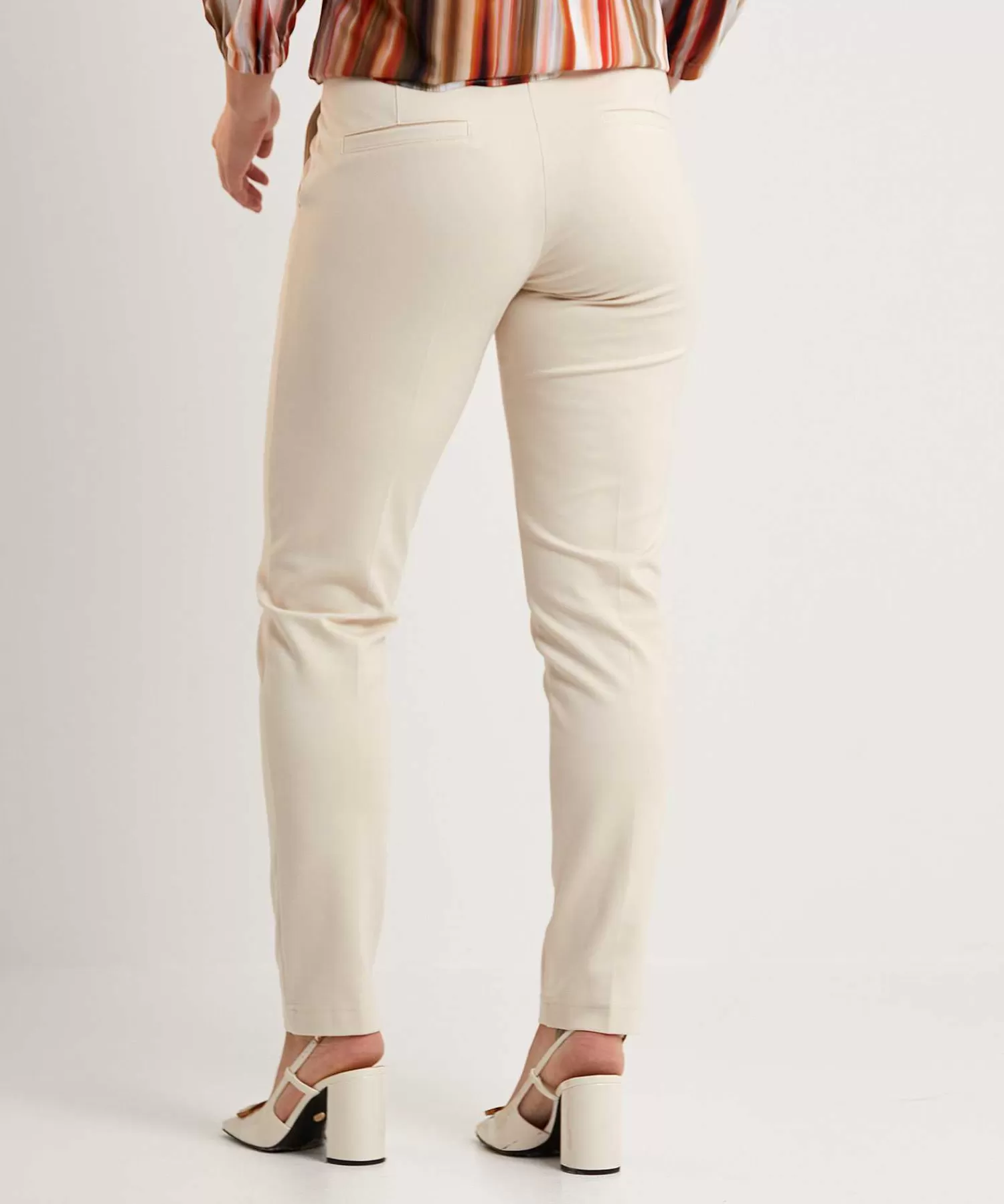 Summum Pantalon Con Raya Como Shop