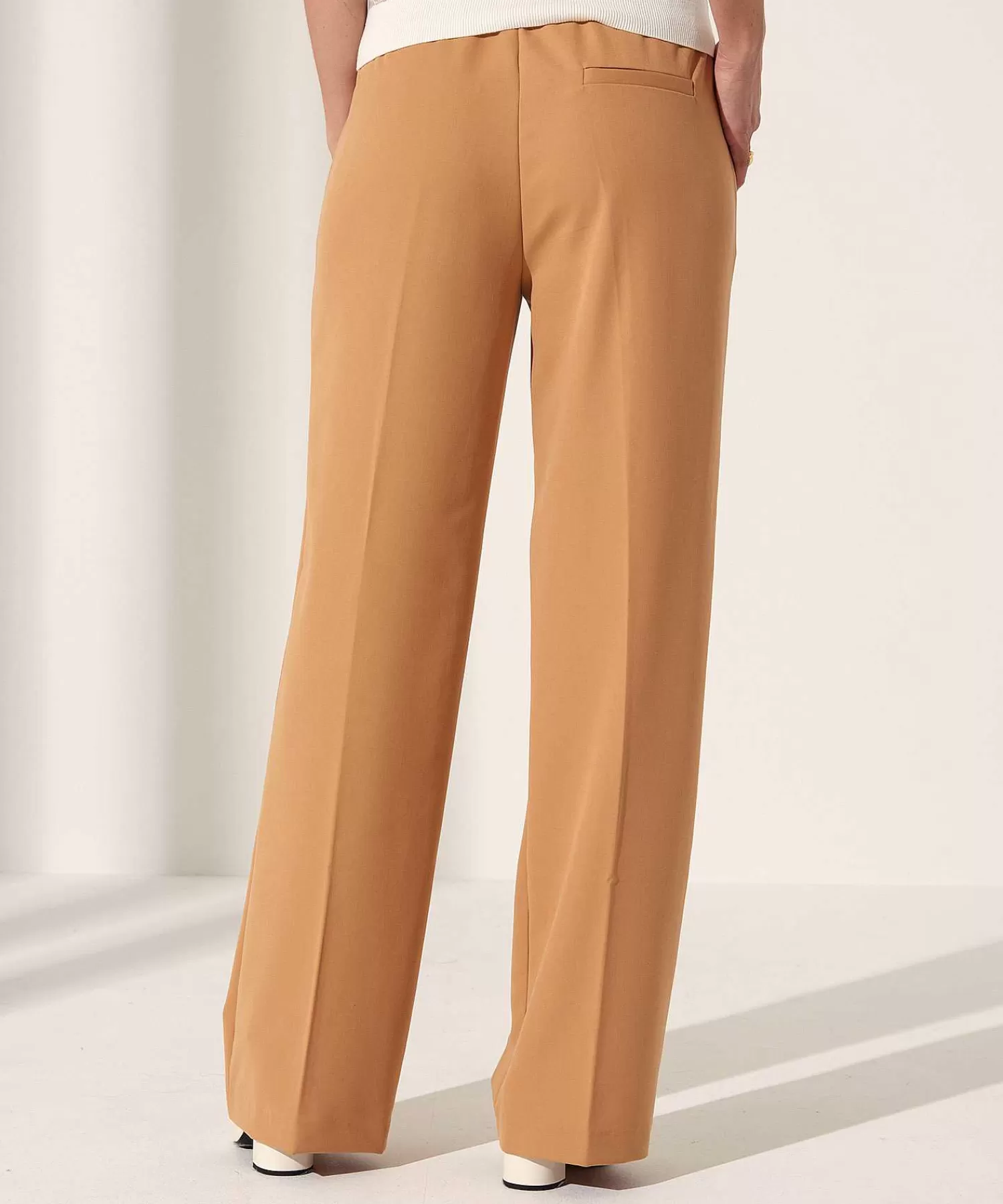 KYRA Pantalones Anchos Izanna New