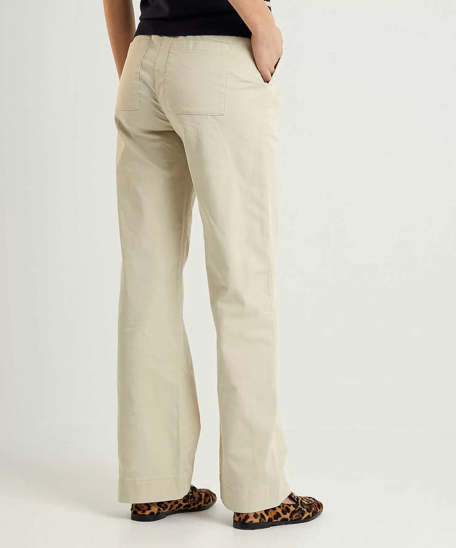 TONI Pantalones Anchos Pia Shop