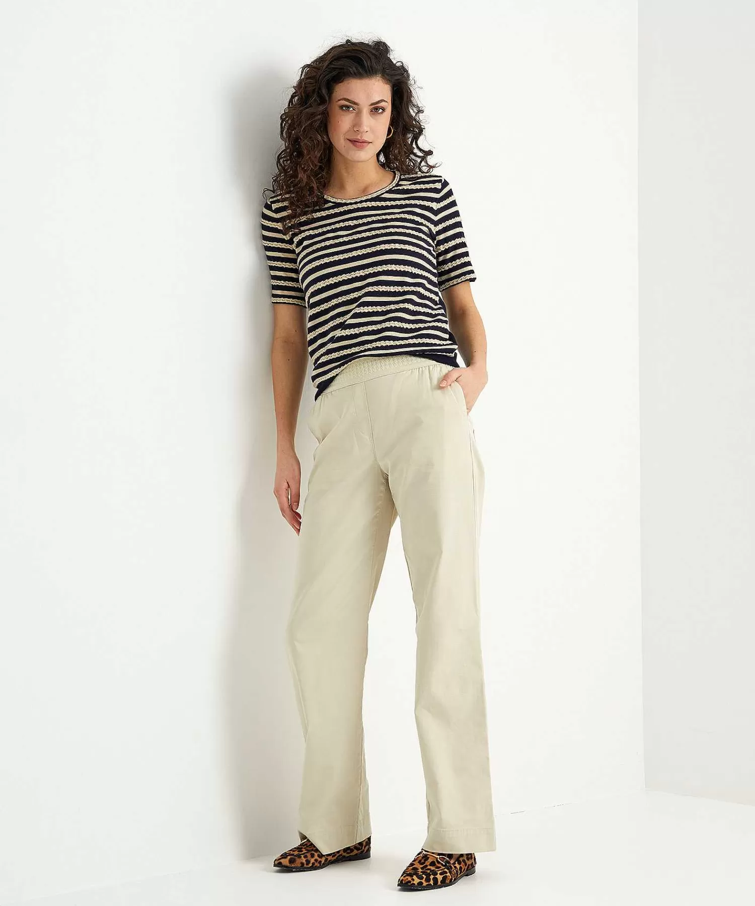 TONI Pantalones Anchos Pia Shop
