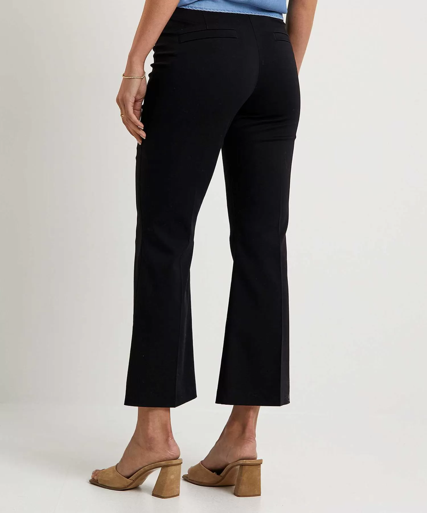 Rosner Pantalones Kick Flare Alisa New