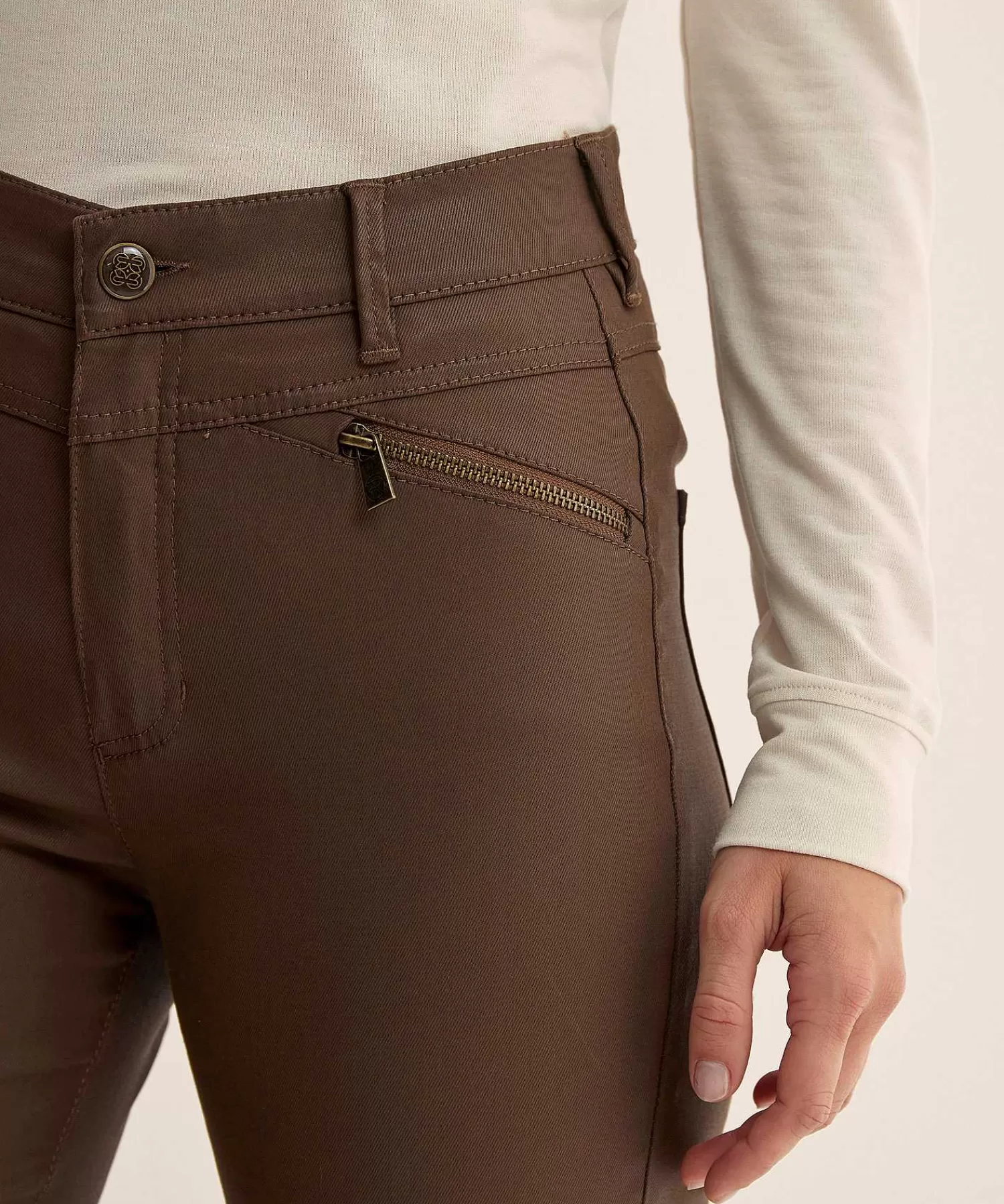 Rosner Pantalon Pitillo Revestido Cremalleras Audrey 2 Best Sale