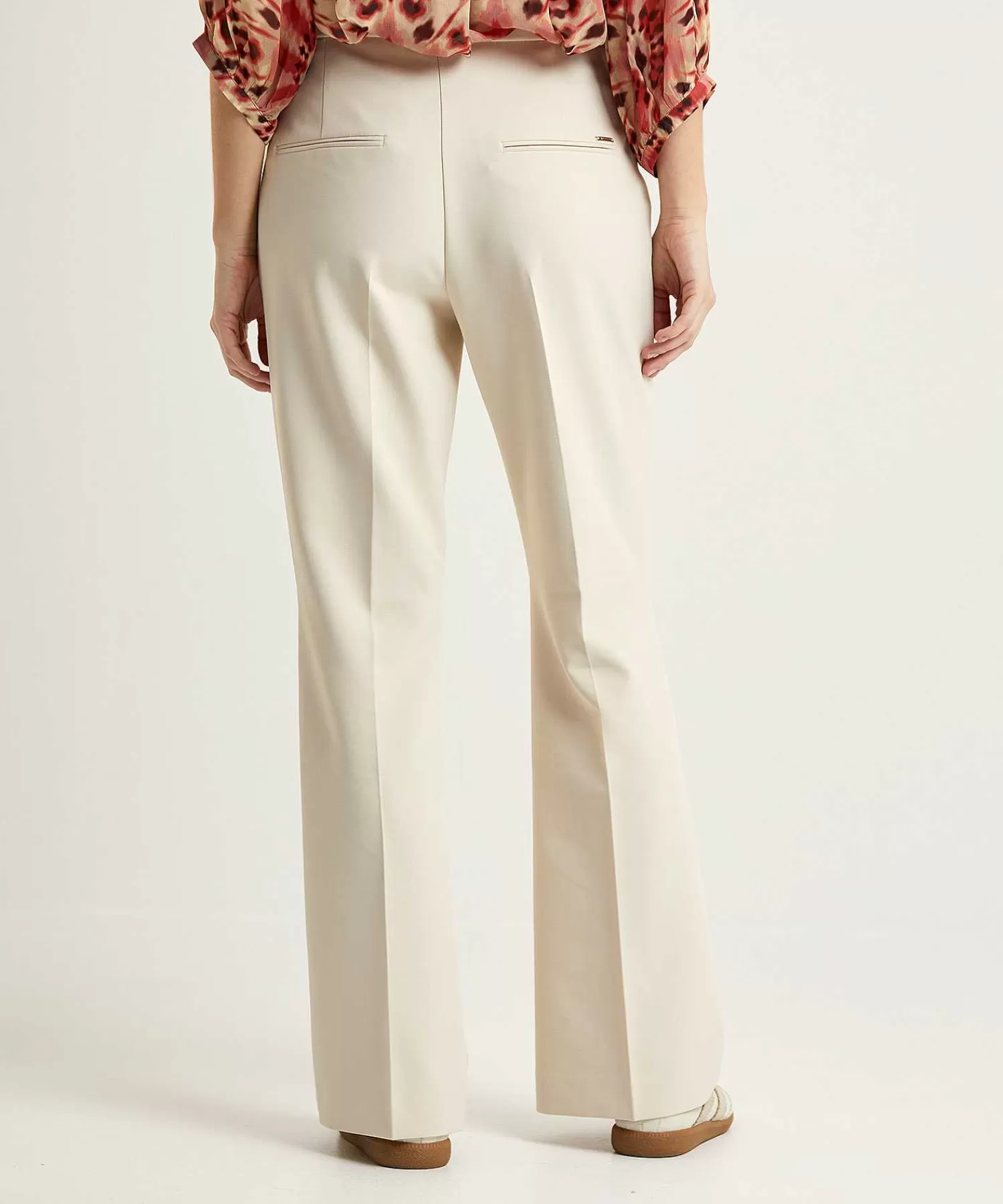 Rosner Pantalones Acampanados Con Pintucks Audrey 1 Discount