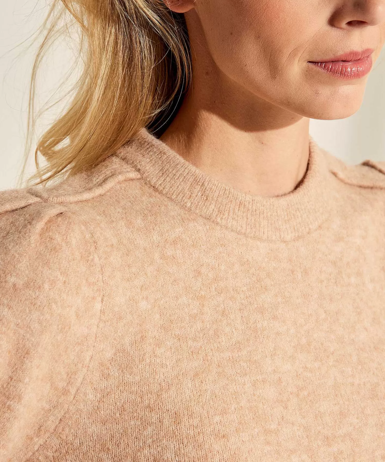 * Sueter Con Mangas Abullonadas Y Acolchado Cheap