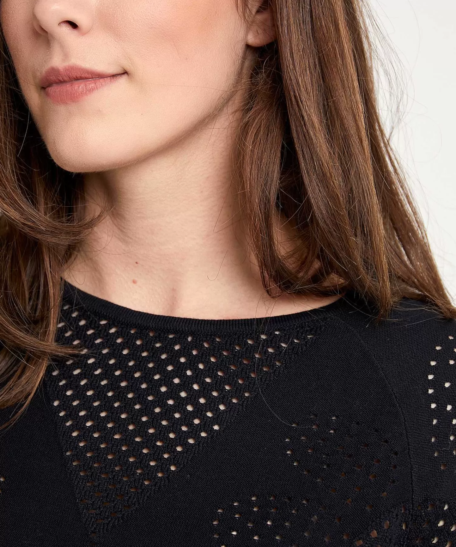 Caroline Biss Sueter Calado Discount