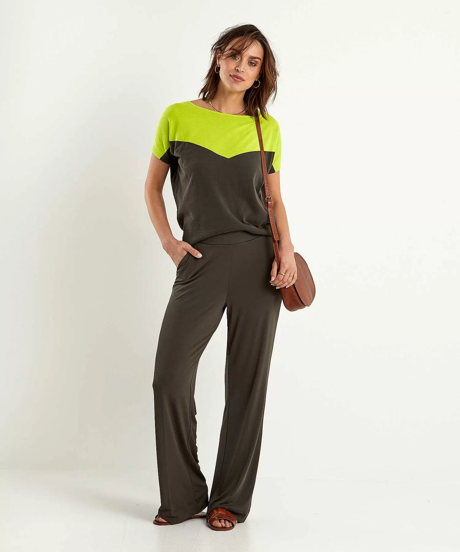 KYRA Sueter Con Bloques De Color En Forma De V Alika Flash Sale