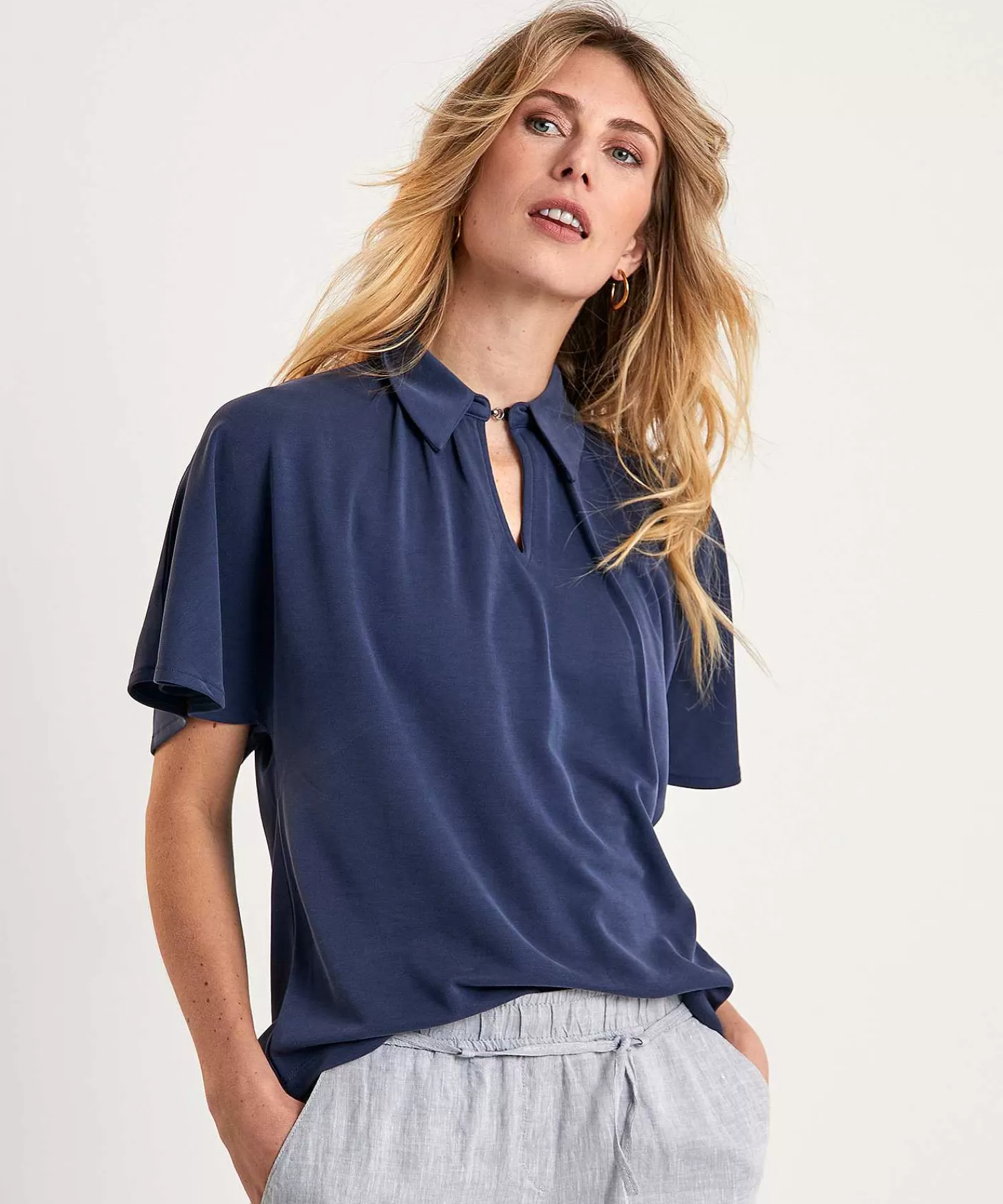 Summum Top Definitivo Con Cuello Tipo Polo New