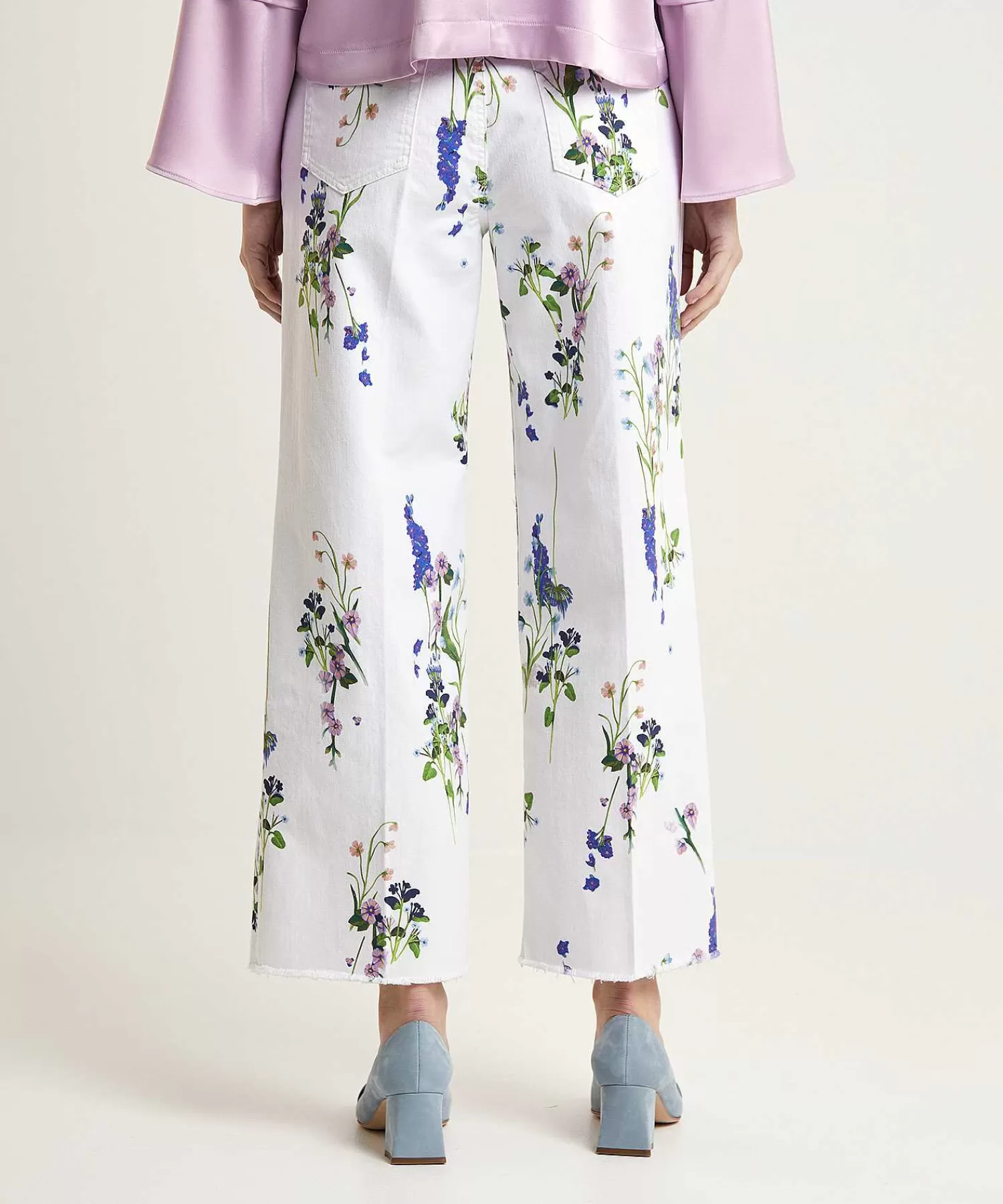 Marc Cain Collections Vaqueros Capri Con Estampado Floral De Marc Cain Wylie Cheap