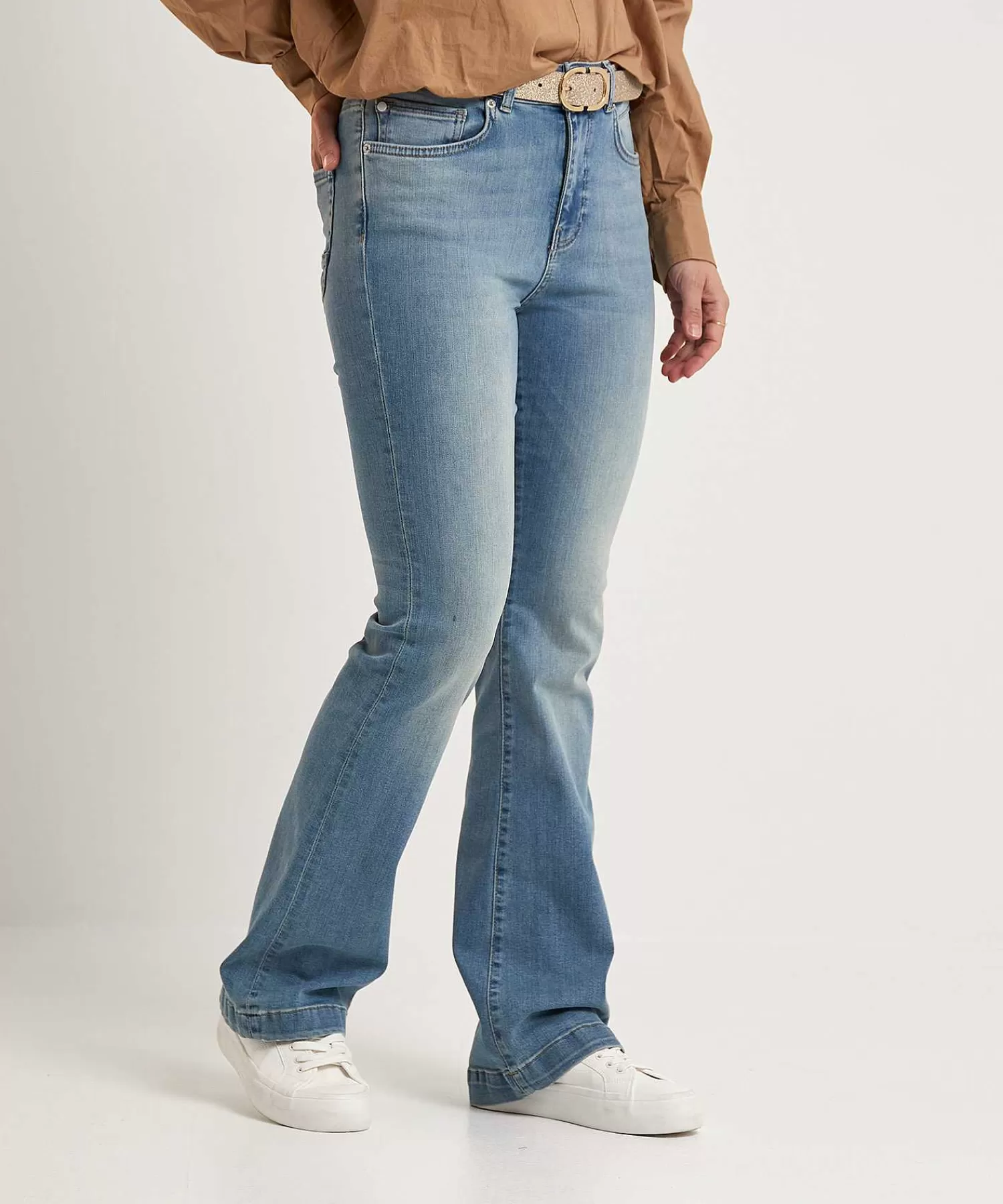 Summum Vaqueros Acampanados Julieta Discount