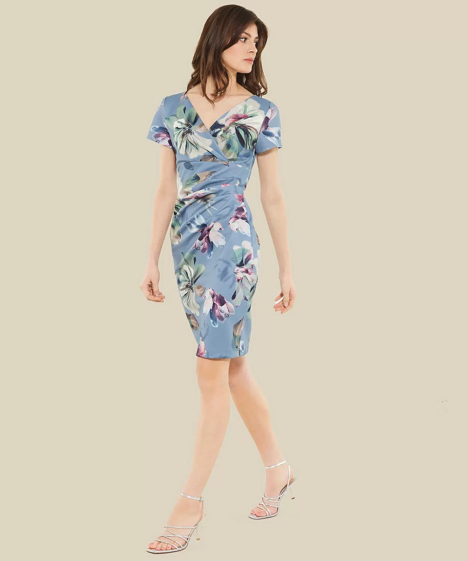 Swing Vestido De Buceo Con Vuelo Y Estampado Floral Sale