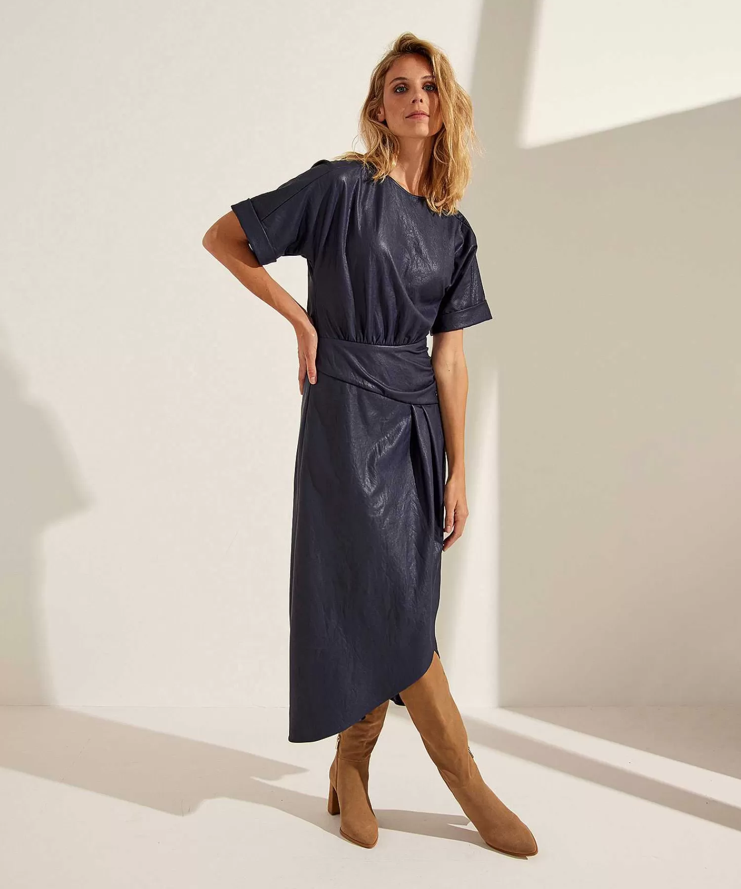 Caroline Biss Vestido De Cuero Vegano Online