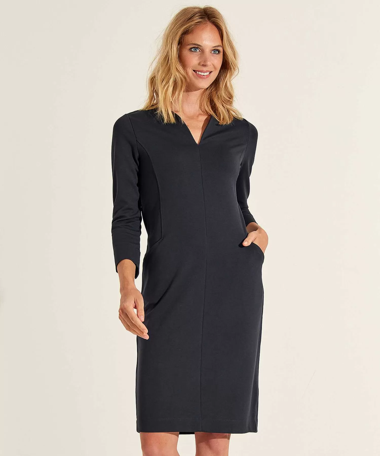 KYRA Vestido Con Bolsillos Laterales Cleo Online