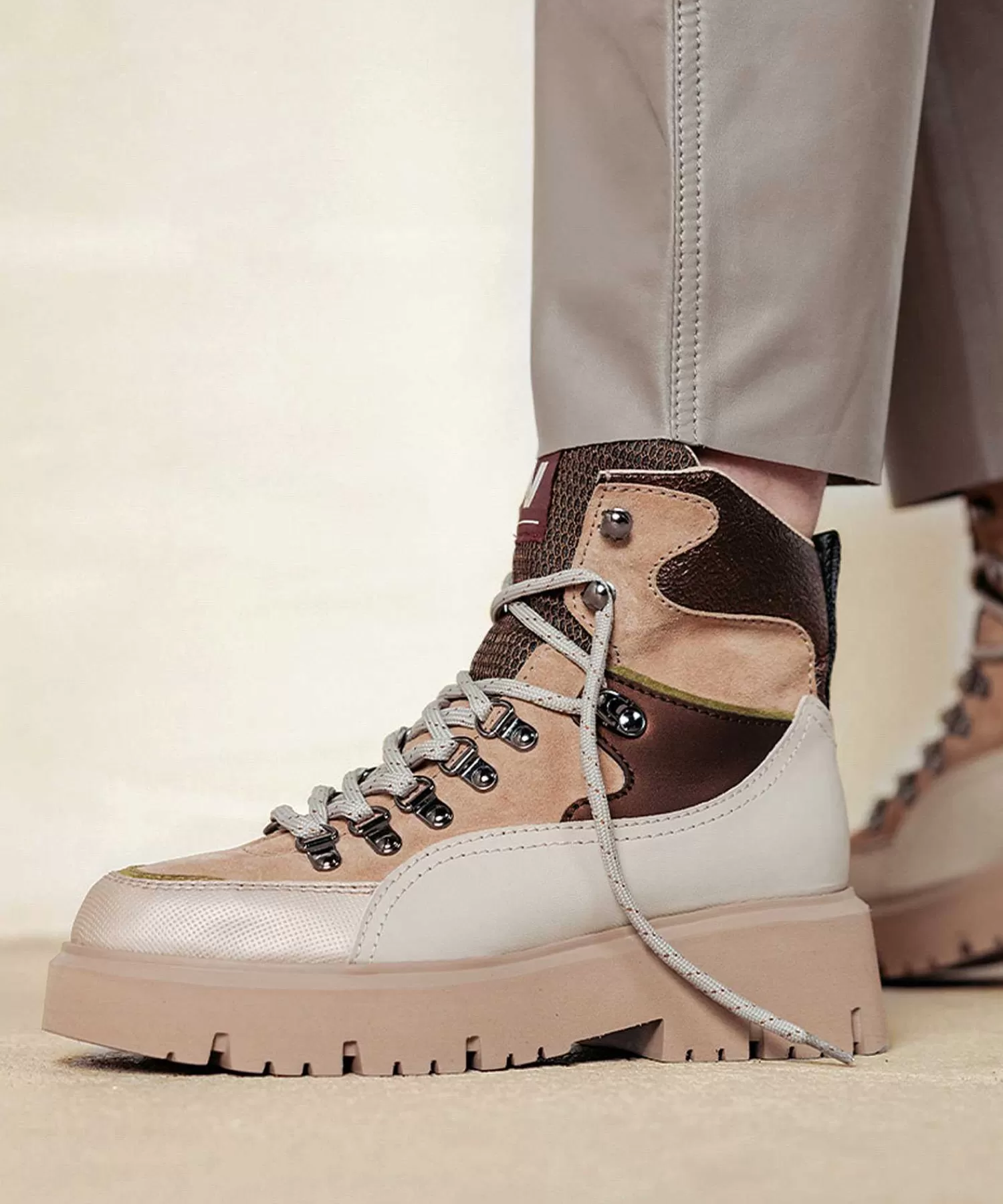 VIA VAI Botas Con Cordones Ziva State Store
