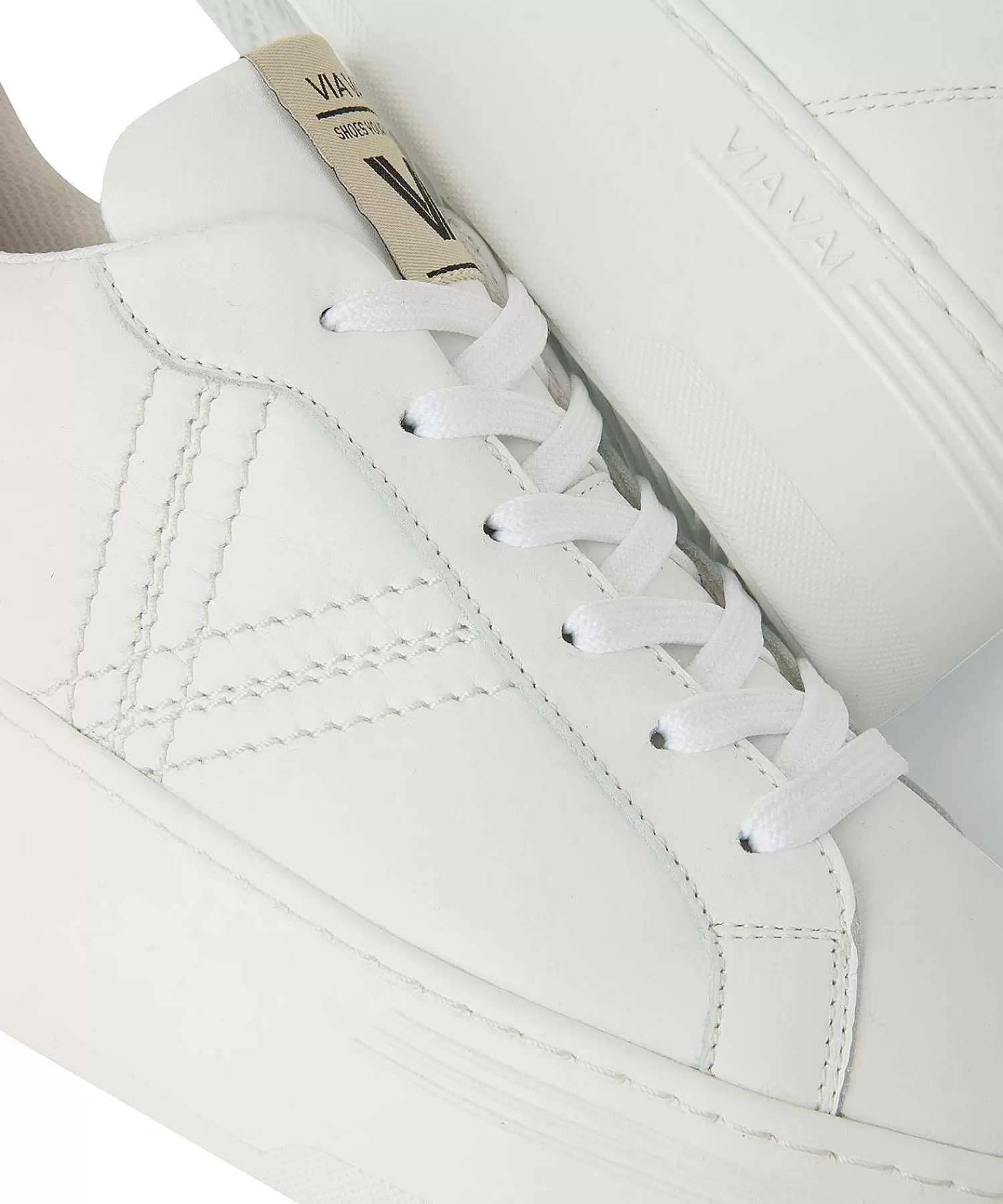 VIA VAI Zapatilla Con Plataforma Isa Layne New